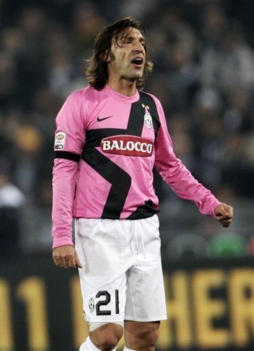 特朗普：我踢球的水平与C罗梅西差不太多，速度可能更快一点