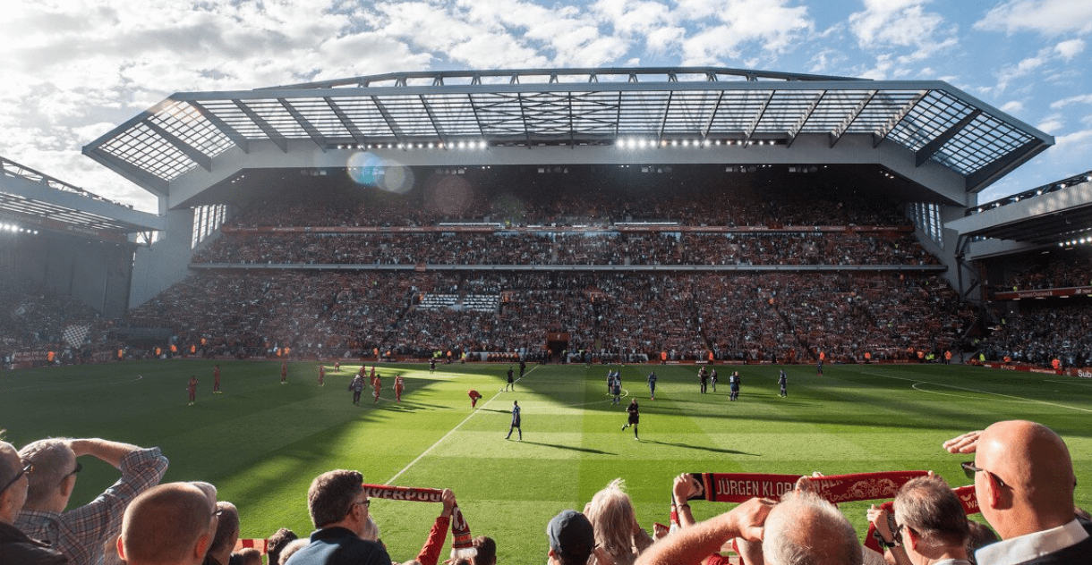 马丁内斯称赞B费：他是助攻之王，曼联在他上场时截然不同