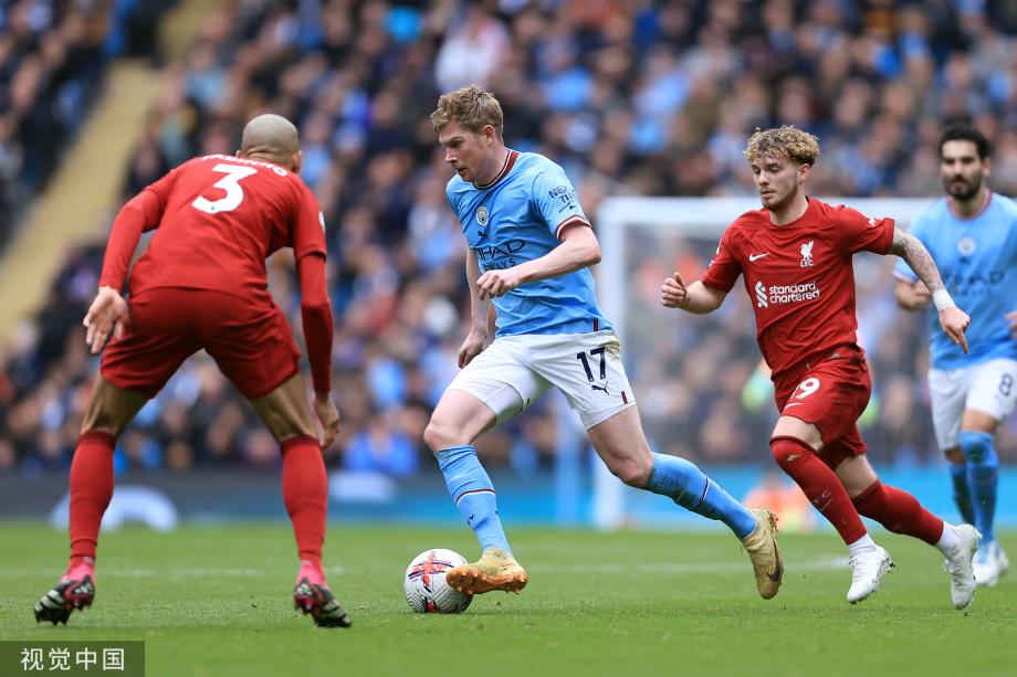 混团世界杯：日本队全场被中国观众针对，张本智和的表情亮了！