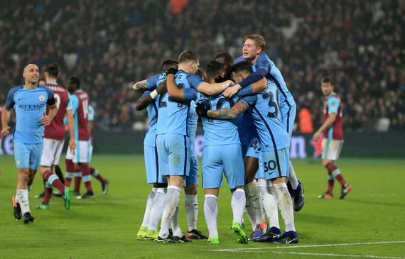 前阿森纳妖锋有望加盟中国联赛，无需转会费，两家西亚劲旅来抢人（前阿森纳前锋或以自由身加盟中国联赛，西亚两大劲旅加入争夺）