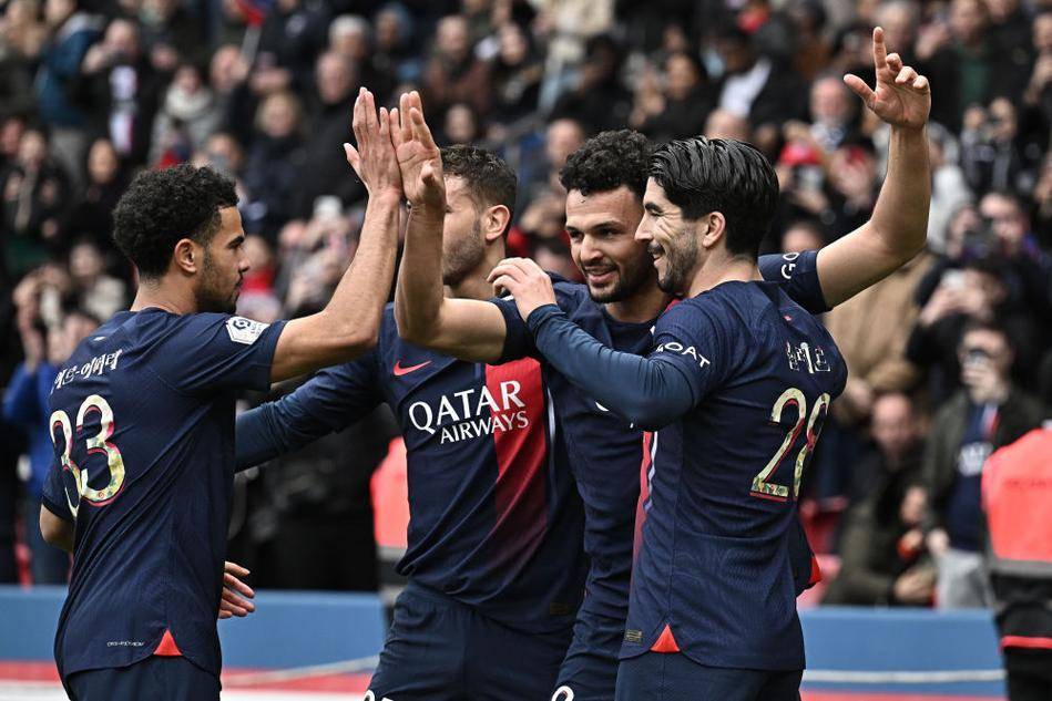 利物浦女足球员遭跟踪骚扰，42岁商人认罪待判（利物浦女足队员被跟踪骚扰案：42岁商人已认罪，待宣判）