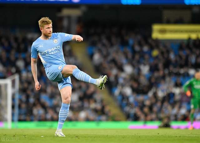 曼城德布劳内助攻斯特林得分