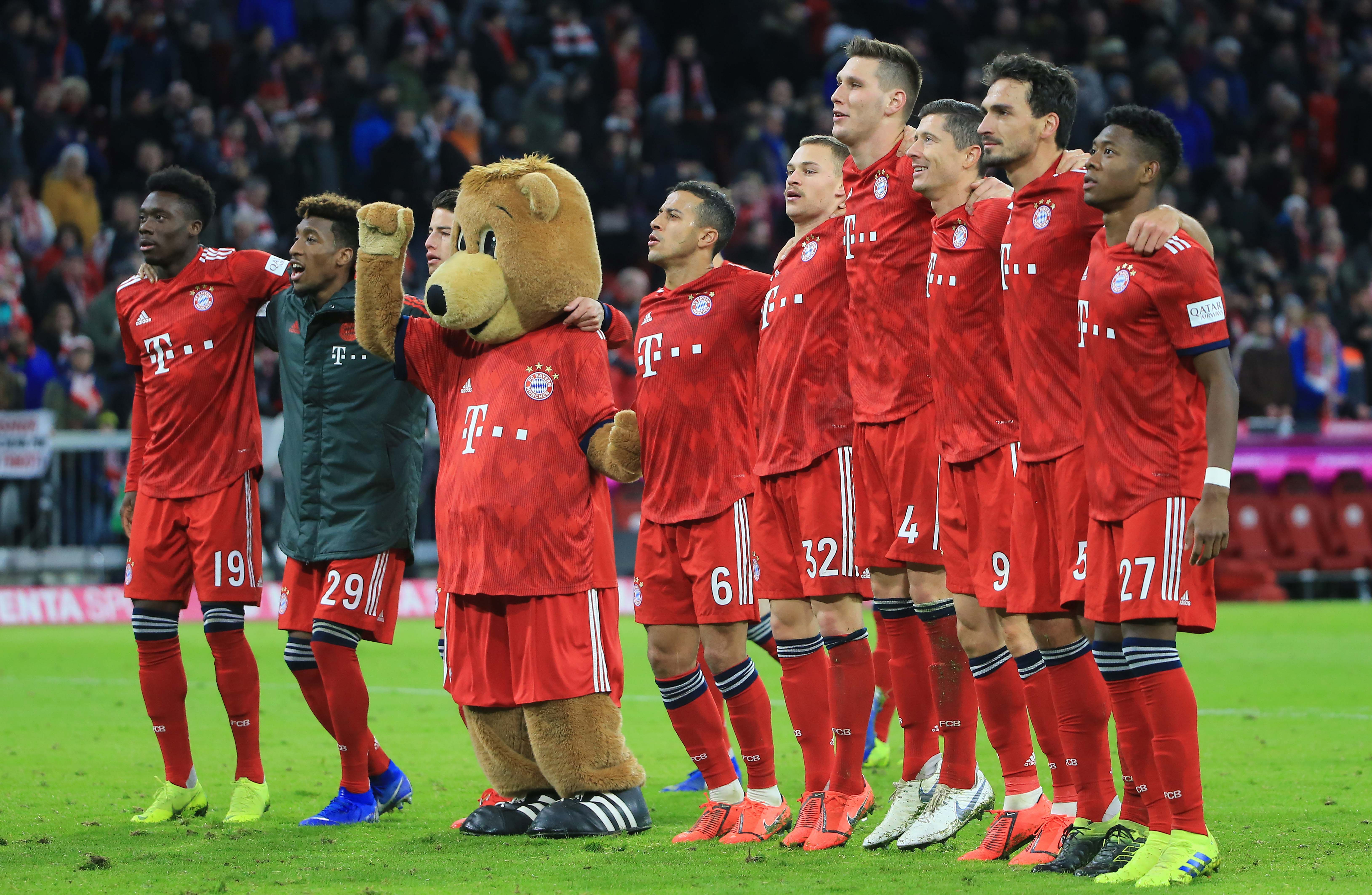 发布会变感谢会，李霄鹏赛后向各方致谢