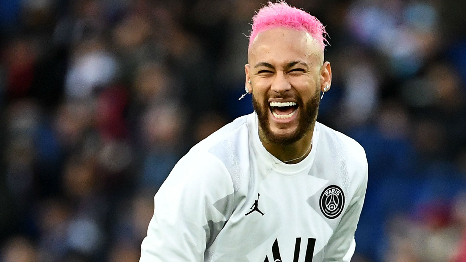 意天空列合同年最佳11人：迈尼昂、科纳特、DV9、莱万在列（意大利天空体育评选年度最佳11人：迈尼昂、科纳特、DV9、莱万入选）