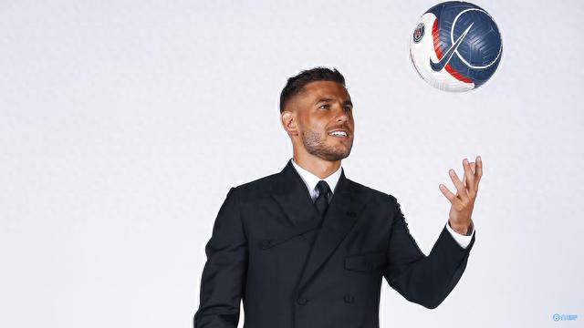 邓涵文告别武汉三镇：这四年的时光是我最难忘的回忆