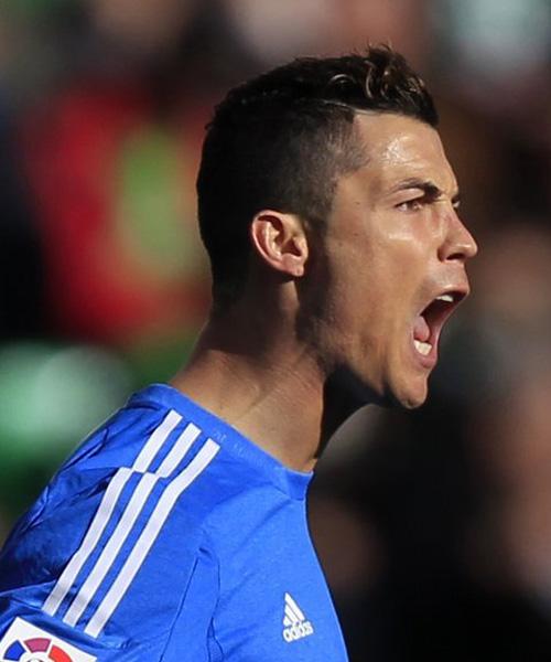 广东又杀出一个威姆斯！飙中6三分+全场29分，朱芳雨乐了赛后猛夸